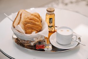 Завтрак в отеле YAMLE