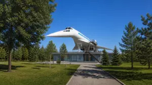 Ту-144 у интерактивного музея в Казани — концептуальная визуализация